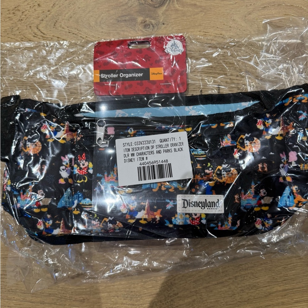 NWT Disneyland Stroller Organizer!!